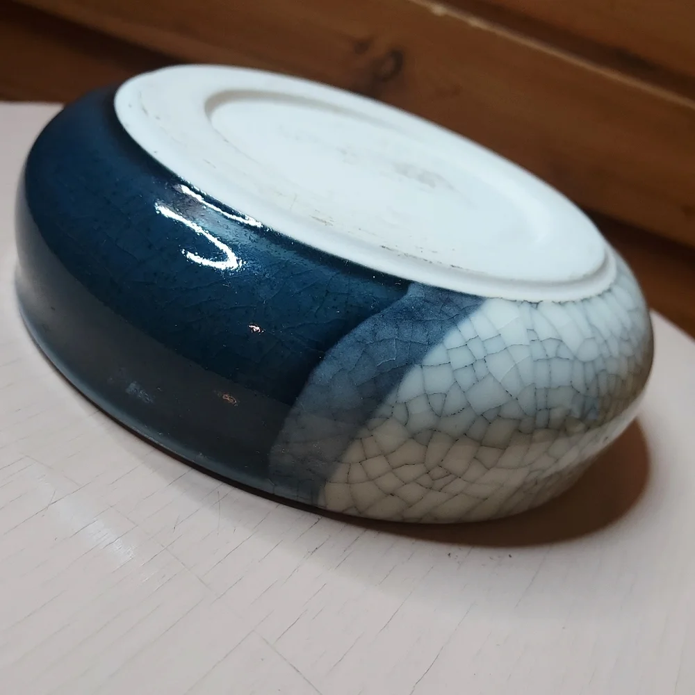 D SHAPIRO Pottery Pet Bowl